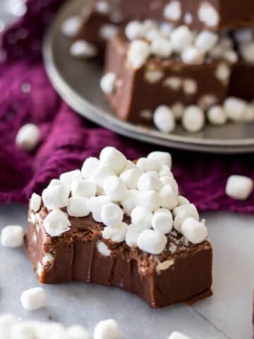 Simple, Creamy Hot Chocolate Fudge -- No candy thermometer needed! || Sugar Spun Run