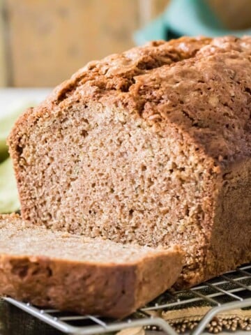 sliced zucchini bread